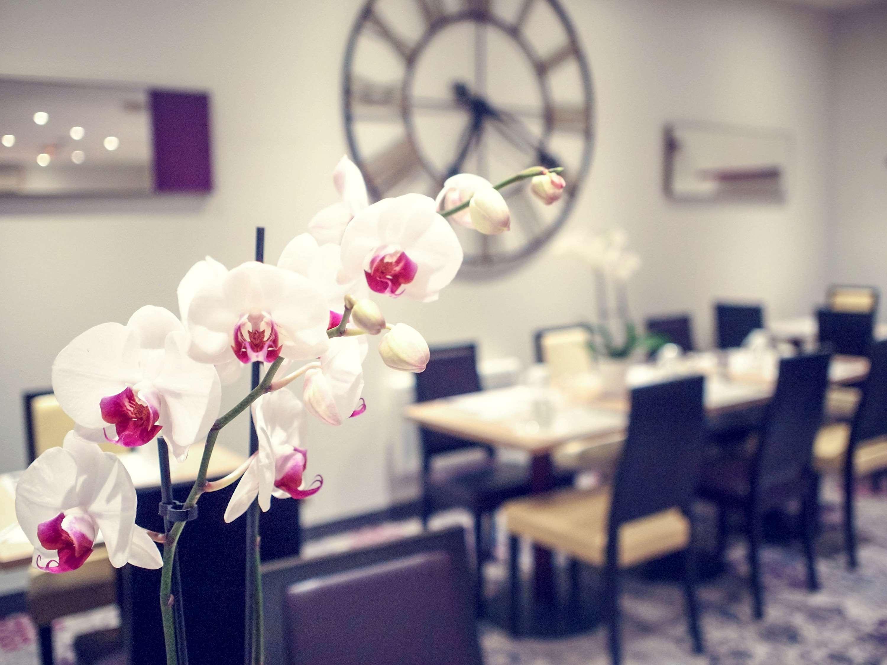 Mercure Angers Centre Gare Exterior photo